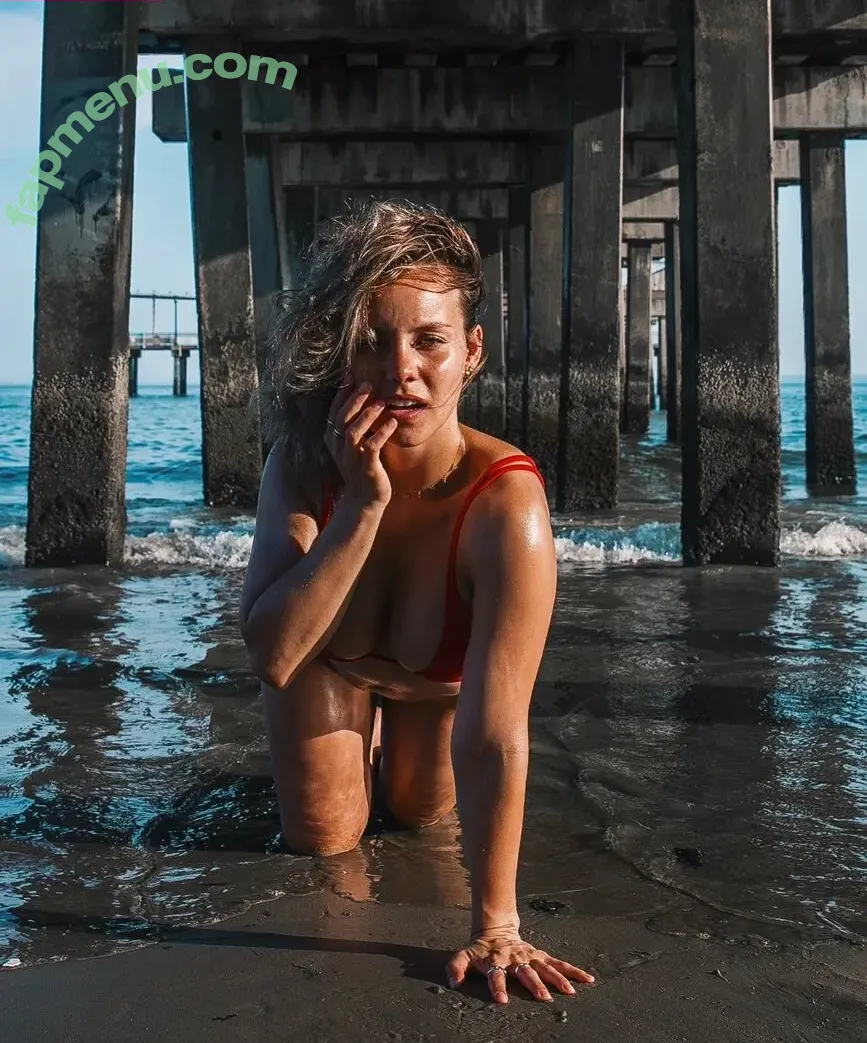 Nanette Nicole nude photo #0115 (nanetteorellana / nickinickita)