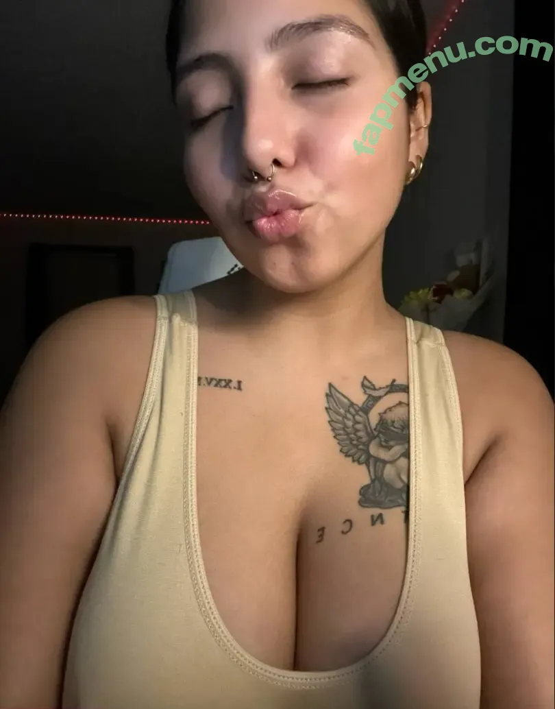 Nani Kahu nude photo #0008 (NaniKahu / montanakauai)