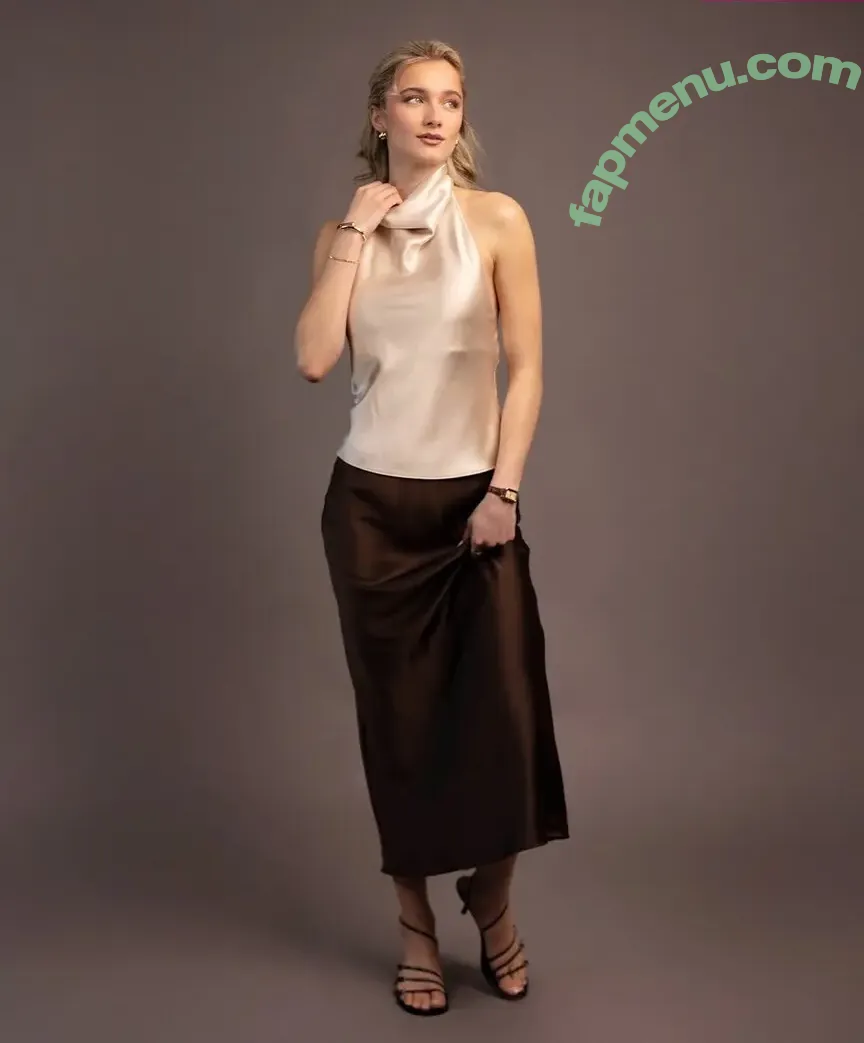 Nanou Philips nude photo #0013 (Nanou asmr / nanouphilips)