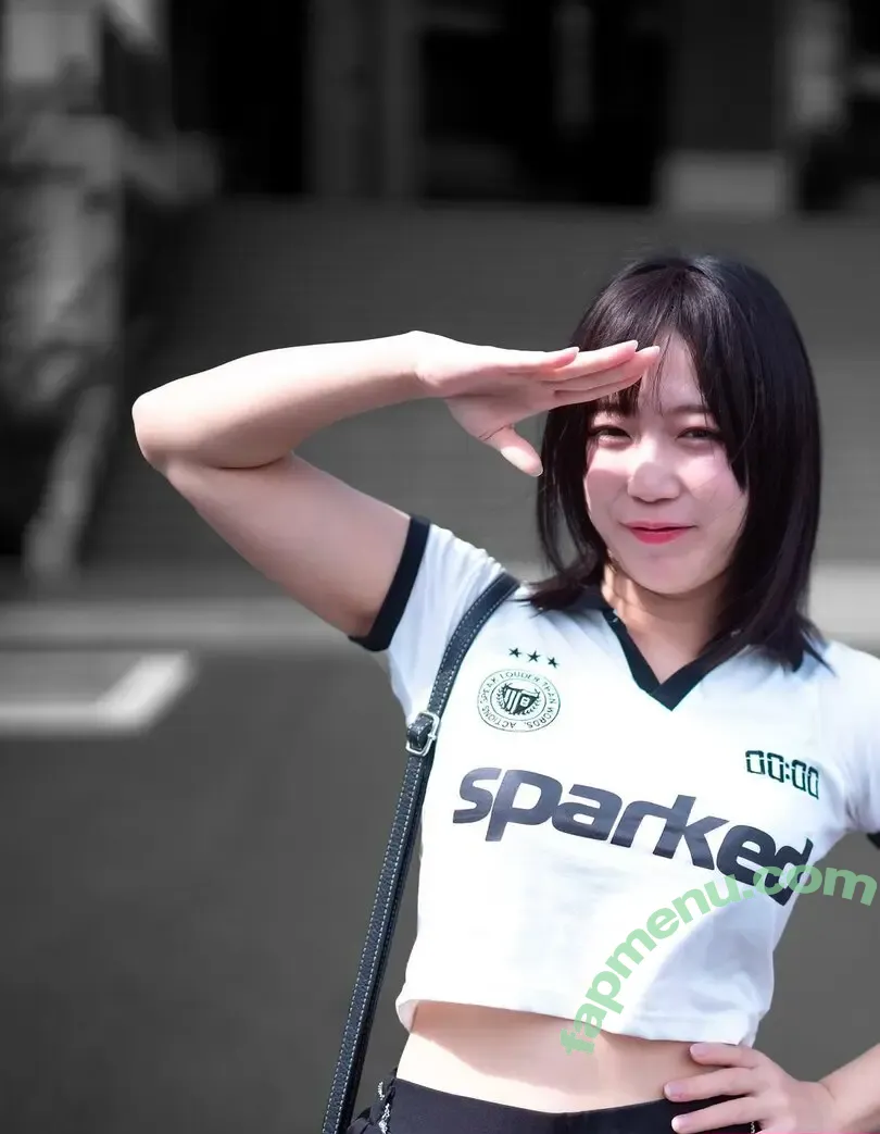 Nao Aomiya nude photo #0001 (777naox)