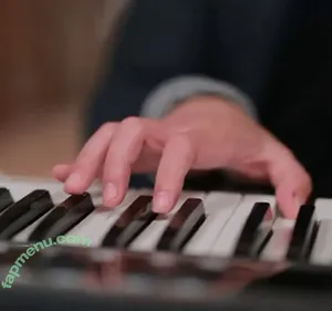 Nao Jinguji / jinguji_nao / 神宮寺ナオ nude photo #0347