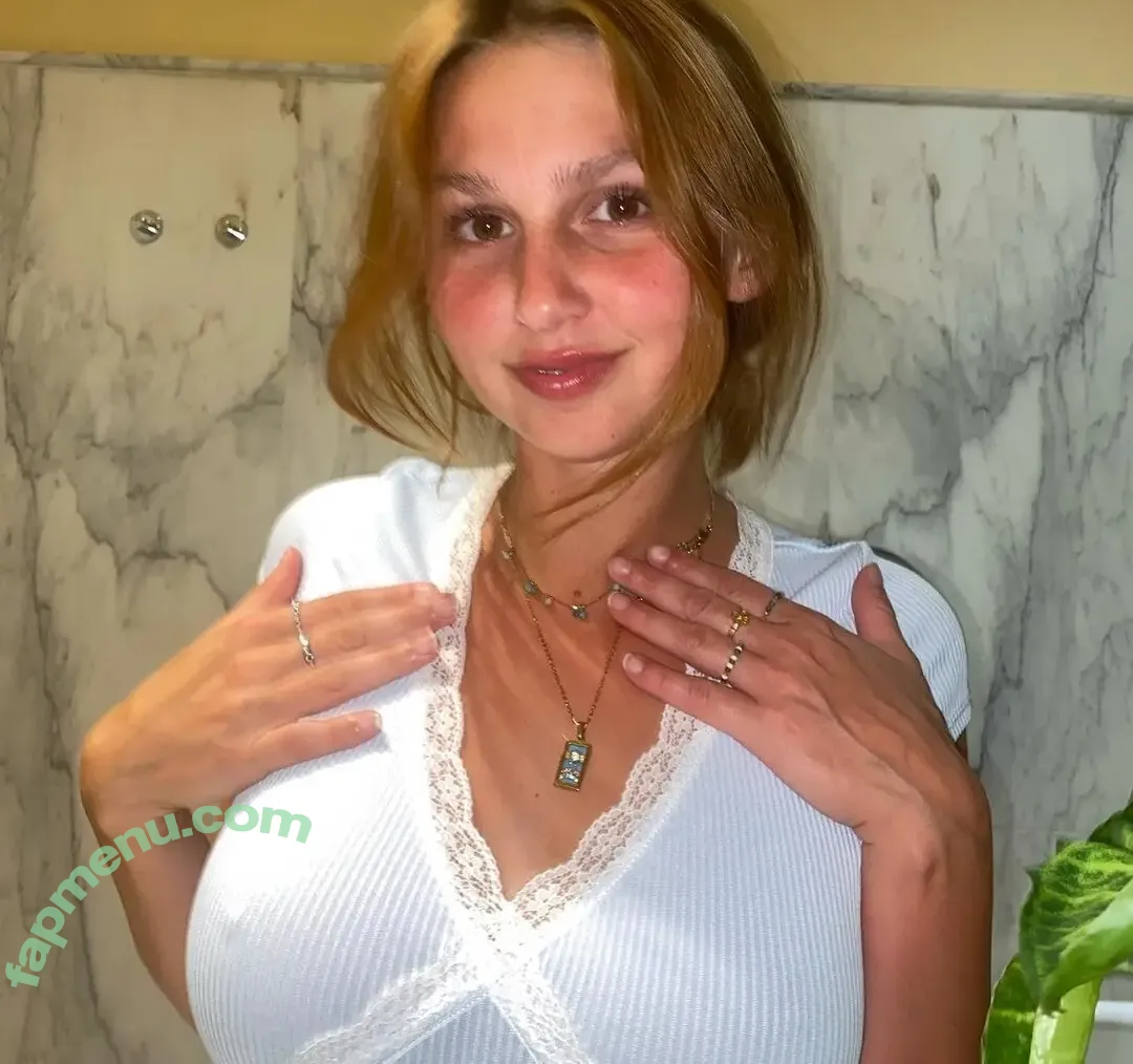 Naoli Hinterberger/ nude photo #0020 (Naoli Hinterberger/)