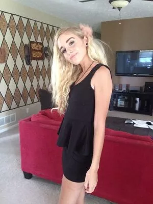 Naomi Woods / Lissapolooza / naomiwoods.official nude photo #0160