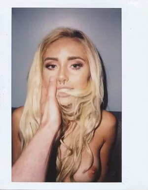 Naomi Woods / Lissapolooza / naomiwoods.official nude photo #0175