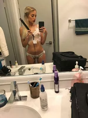 Naomi Woods / Lissapolooza / naomiwoods.official nude photo #0177