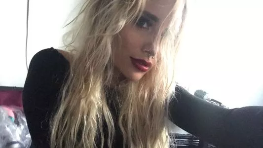 Naomi Woods / Lissapolooza / naomiwoods.official nude photo #0208