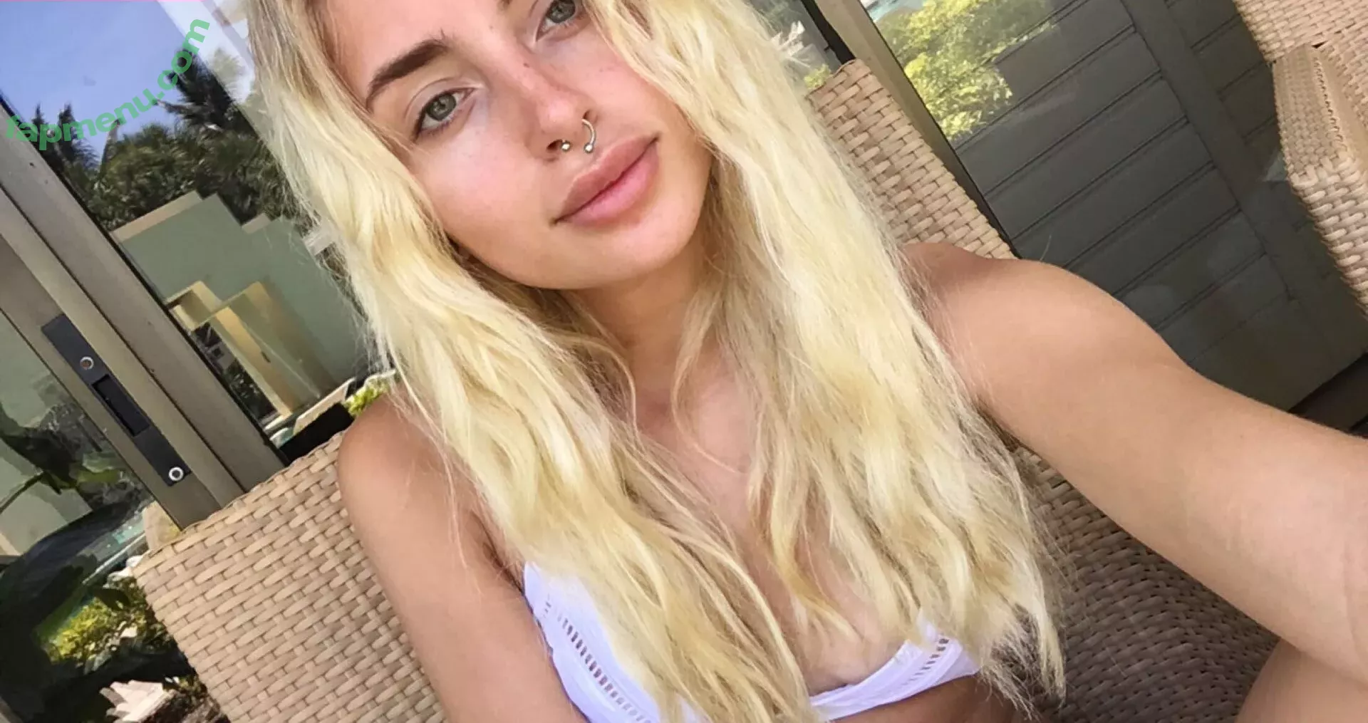 Naomi Woods nude photo #0073 (Lissapolooza / naomiwoods.official)