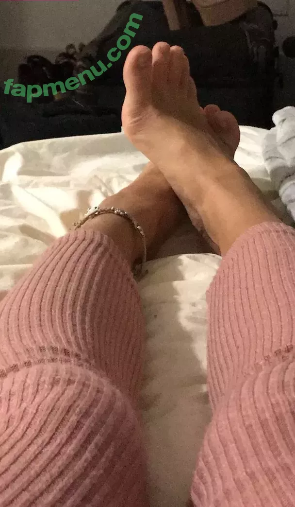 Naomi Woods nude photo #0151 (Lissapolooza / naomiwoods.official)