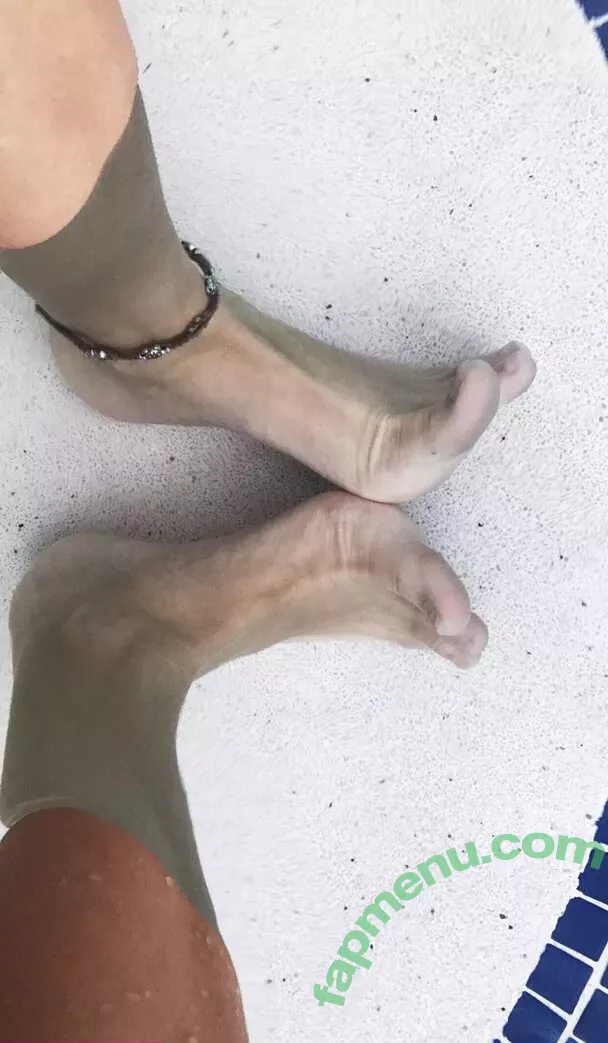 Naomi Woods nude photo #0189 (Lissapolooza / naomiwoods.official)