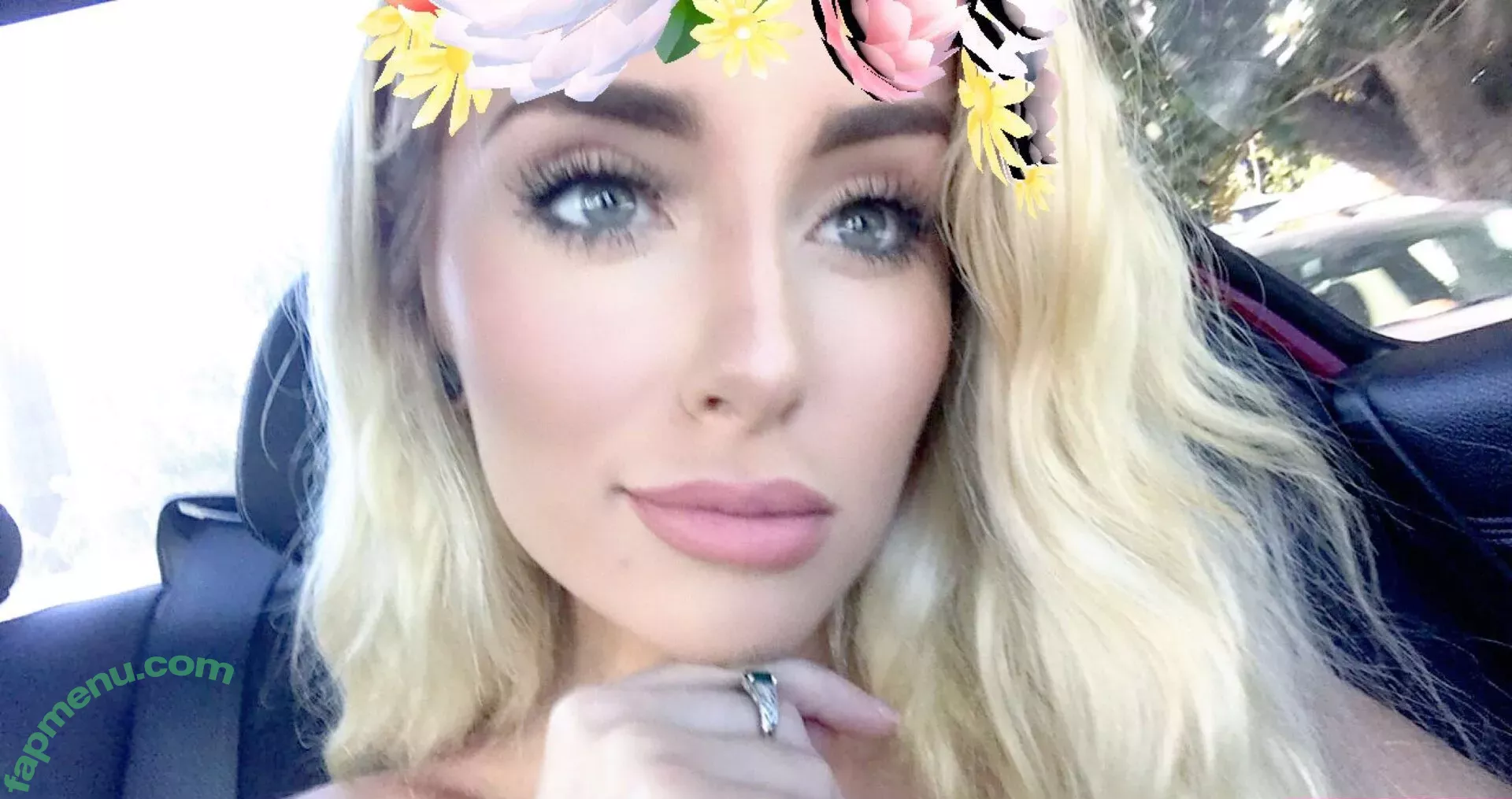 Naomi Woods nude photo #0219 (Lissapolooza / naomiwoods.official)