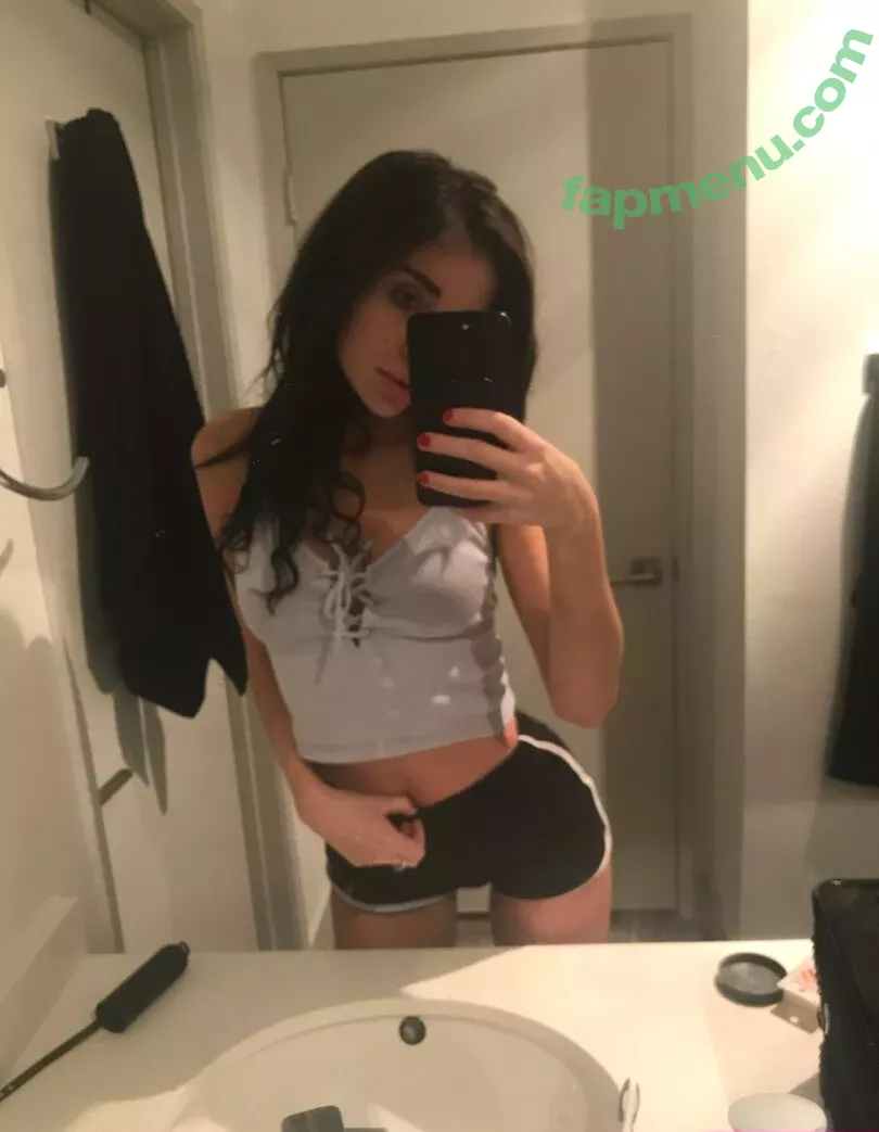 Naomi Woods nude photo #0286 (Lissapolooza / naomiwoods.official)