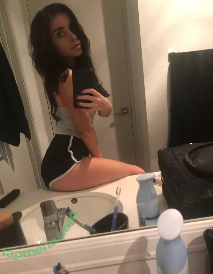 Naomi Woods nude photo #0290 (Lissapolooza / naomiwoods.official)