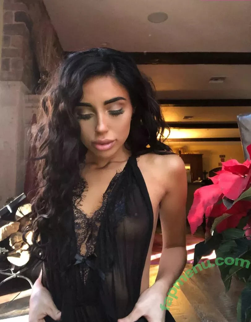 Naomi Woods nude photo #0354 (Lissapolooza / naomiwoods.official)