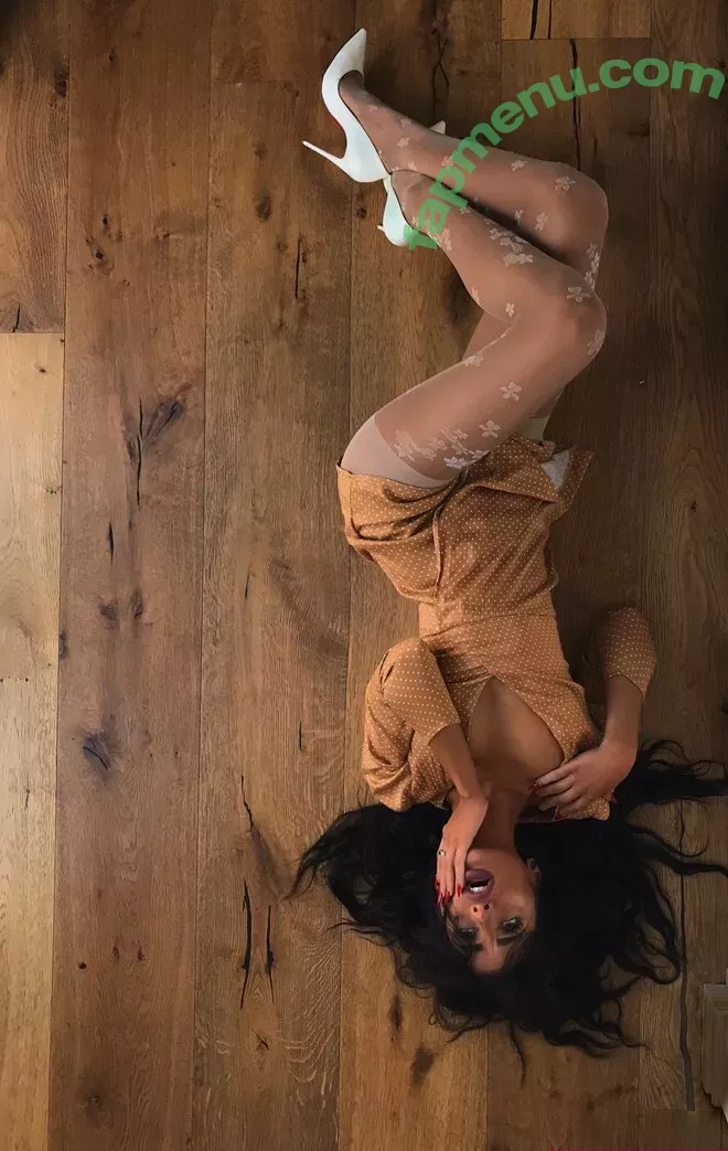 Naomi Woods nude photo #0375 (Lissapolooza / naomiwoods.official)