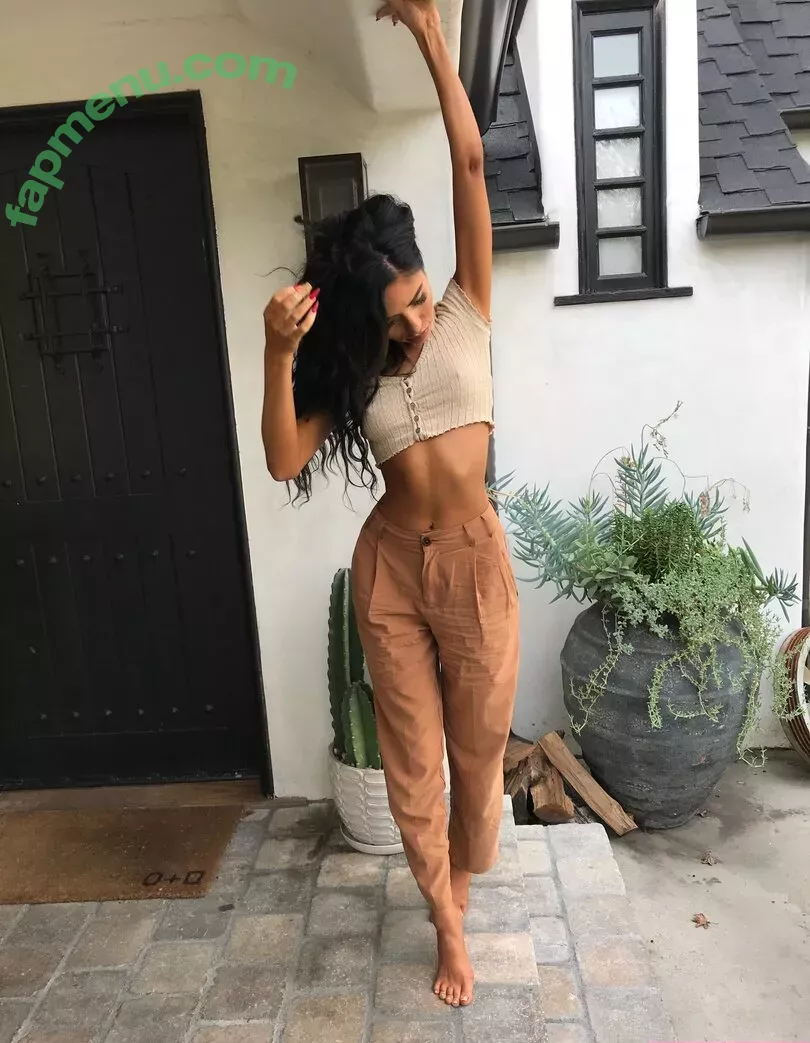 Naomi Woods nude photo #0378 (Lissapolooza / naomiwoods.official)