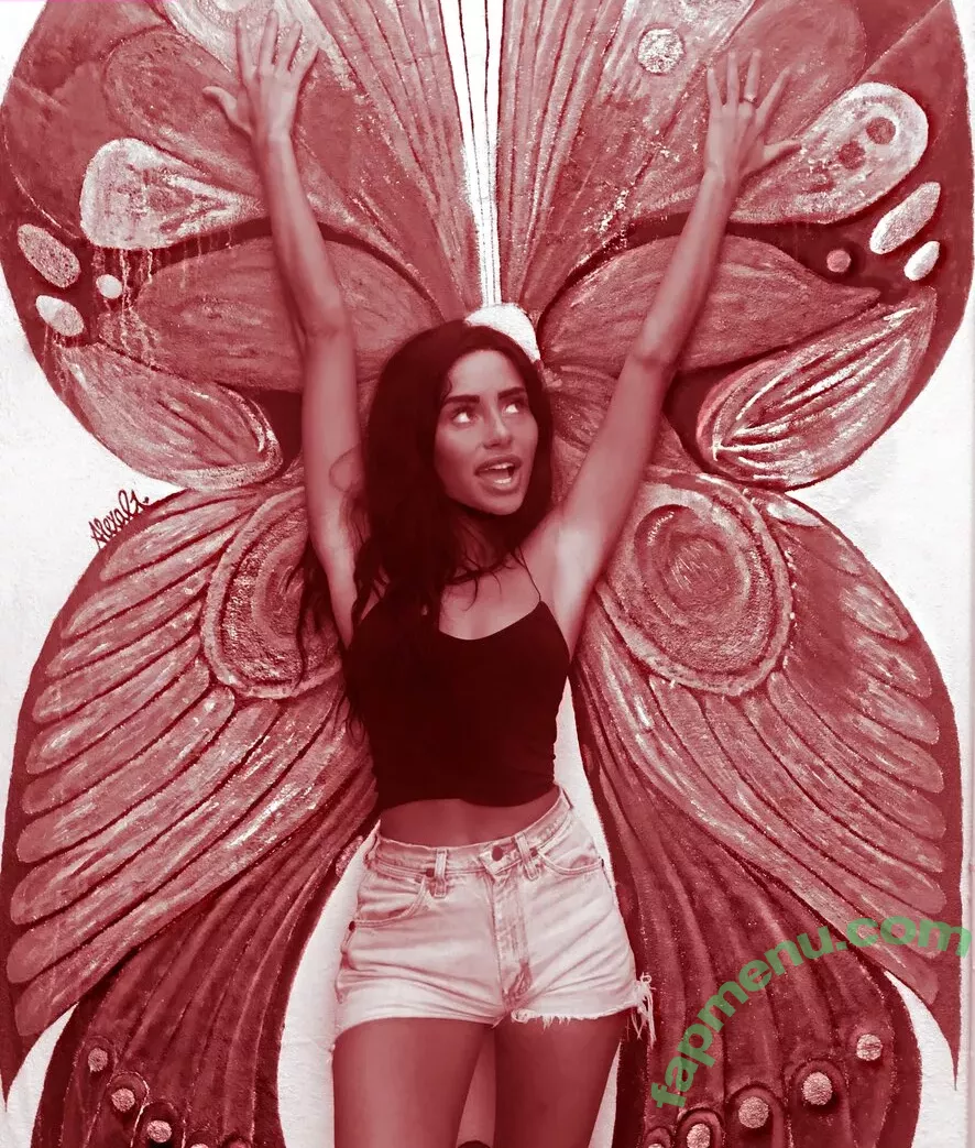 Naomi Woods nude photo #0391 (Lissapolooza / naomiwoods.official)