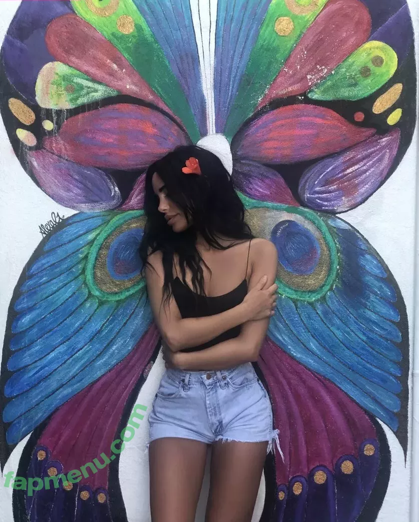 Naomi Woods nude photo #0393 (Lissapolooza / naomiwoods.official)