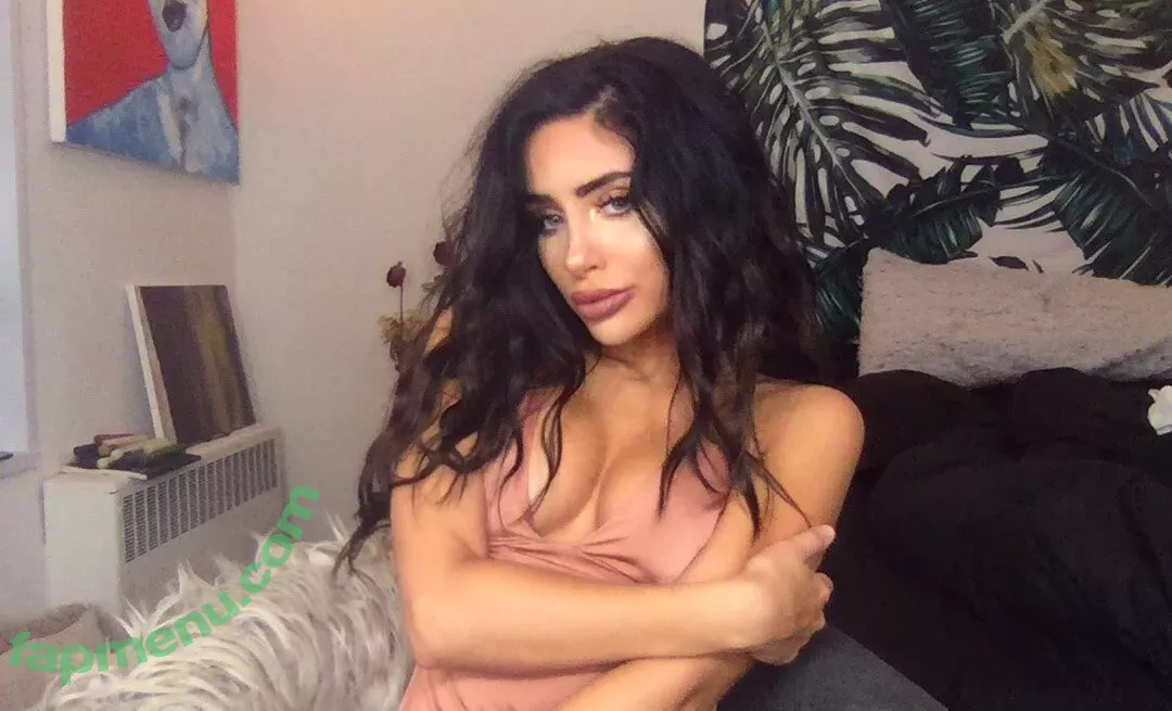 Naomi Woods nude photo #0419 (Lissapolooza / naomiwoods.official)