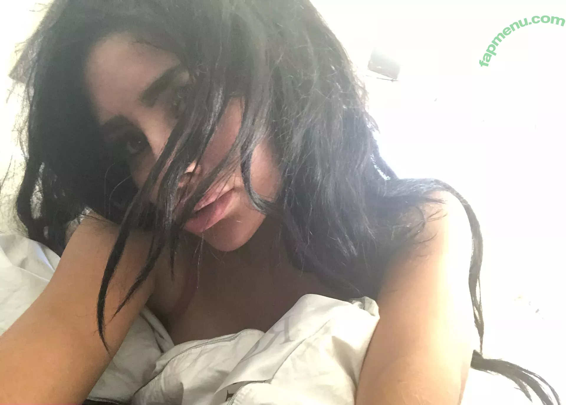 Naomi Woods nude photo #0492 (Lissapolooza / naomiwoods.official)