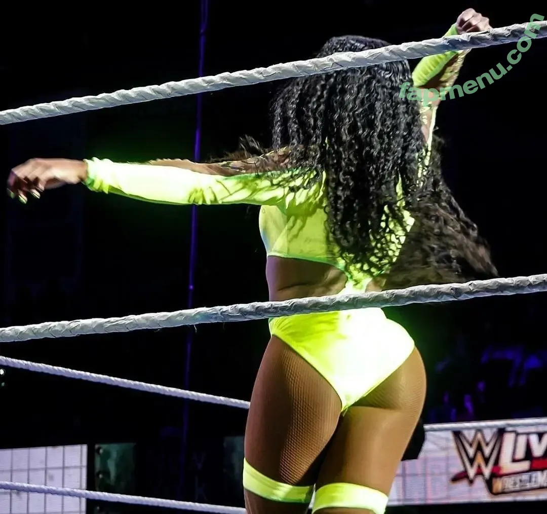 Naomi Wwe nude photo #0020 (Naomi Wwe)