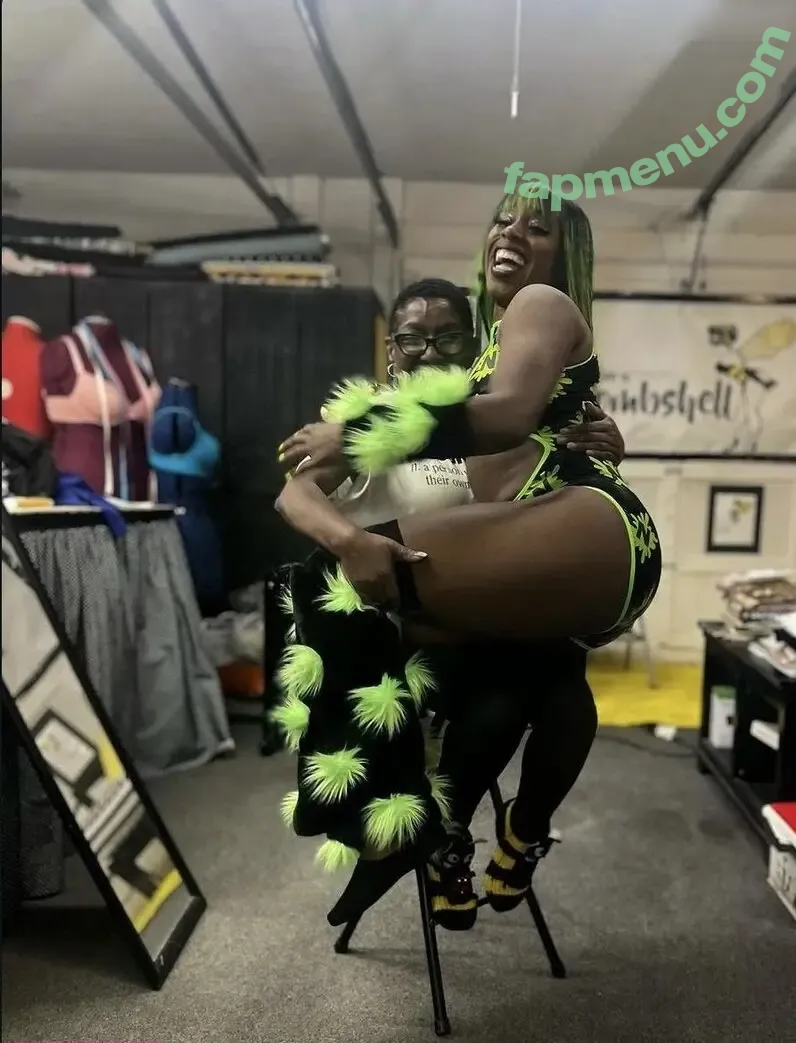 Naomi nude photo #0002 (trinity_fatu)