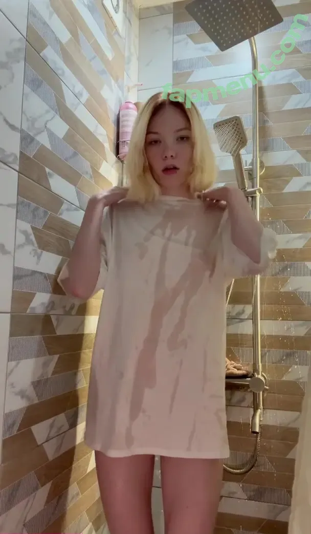 Naomi nude photo #0079 (Naomi_)