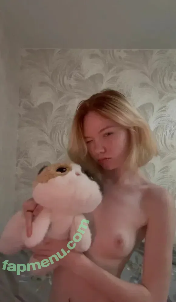 Naomi nude photo #0098 (Naomi_)