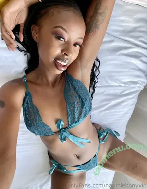 naomiebonyvip / naomi_eb0ny nude photo #0065