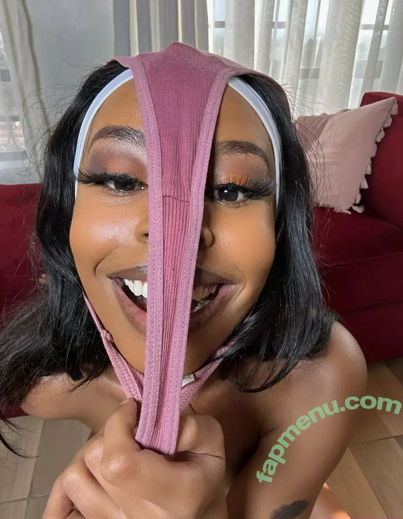 naomiebonyvip nude photo #0056 (naomi_eb0ny)