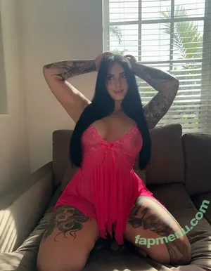 naomifoxx0 / naomisthicc nude photo #0002
