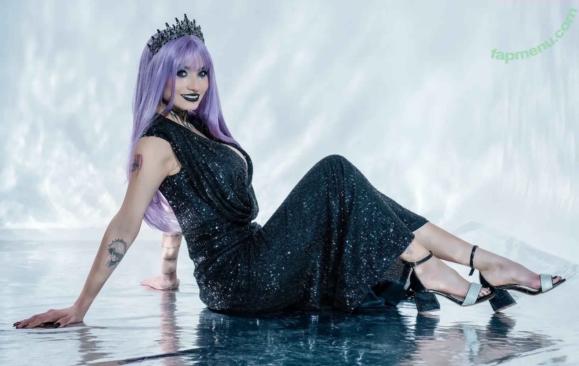 naomii_soto nude photo #0021 (naomii_soto)