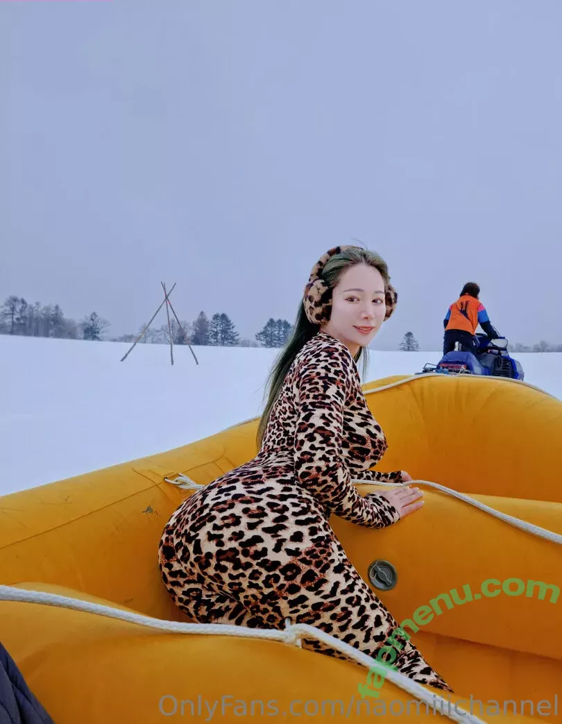 Naomiiichannel nude photo #0192 (naomiii517 / naomiiihub)