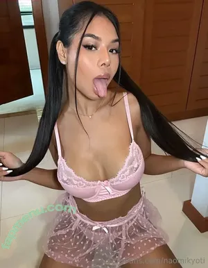  nude photo #0003