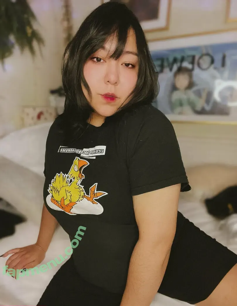 naomimoonz nude photo #0017 (naomi.moonz)