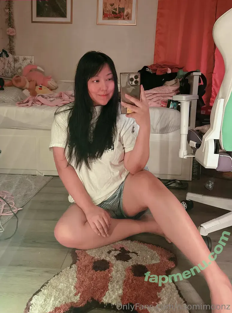 naomimoonz nude photo #0030 (naomi.moonz)