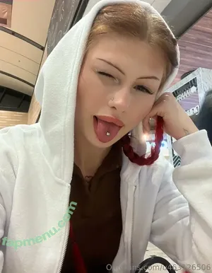 naomimurr / naomurr nude photo #0012