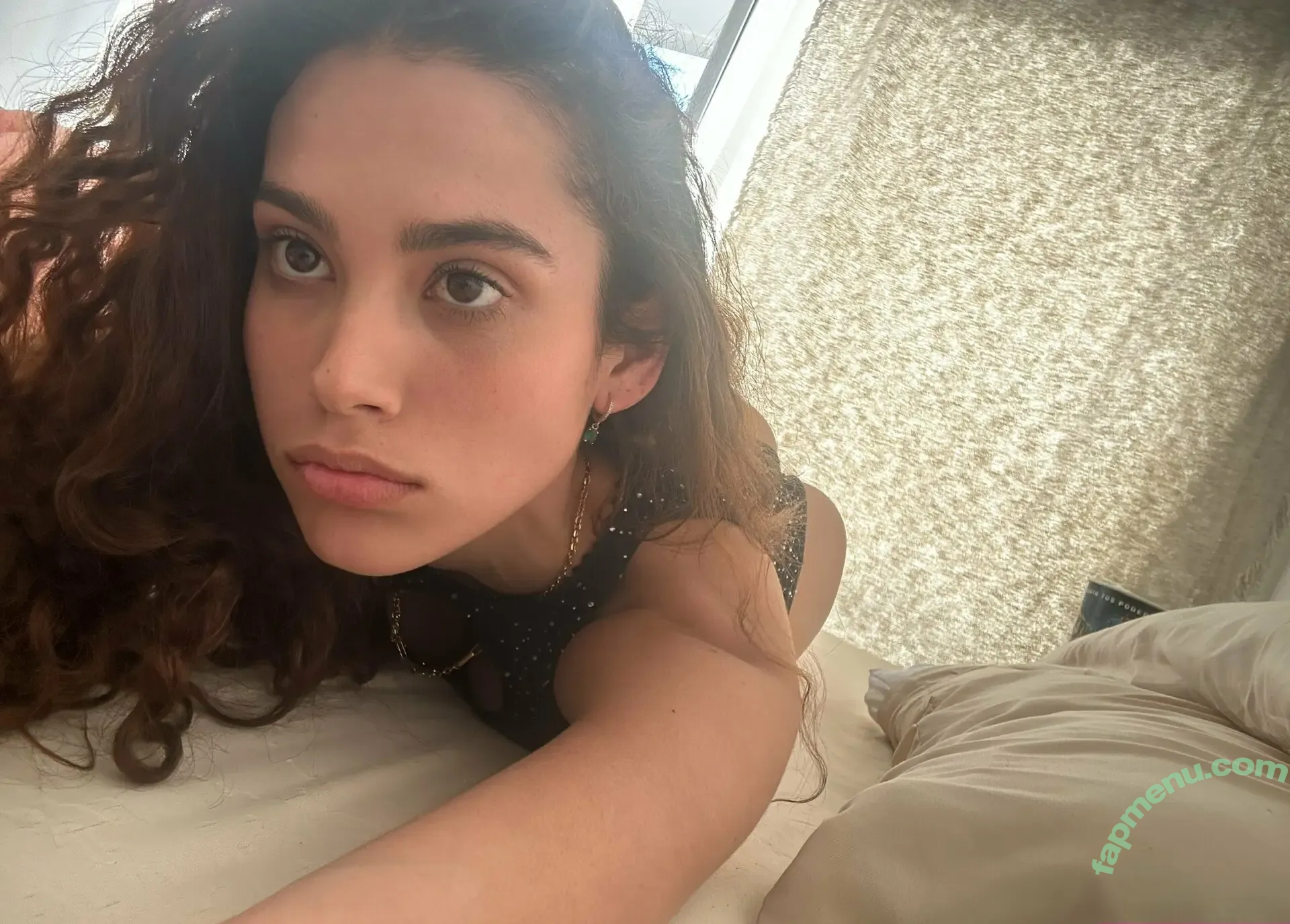 naomiruizz nude photo #0016 (naomiruizz1)