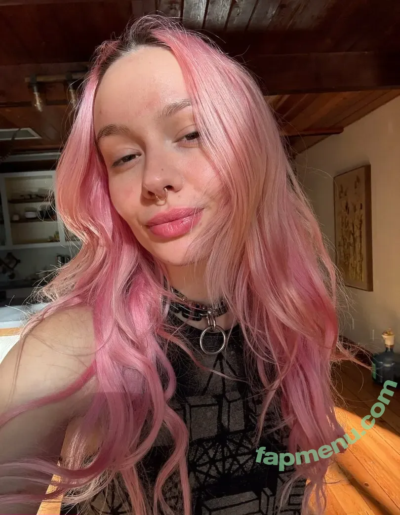 naomiswann nude photo #0013 (naomiswannofficial)
