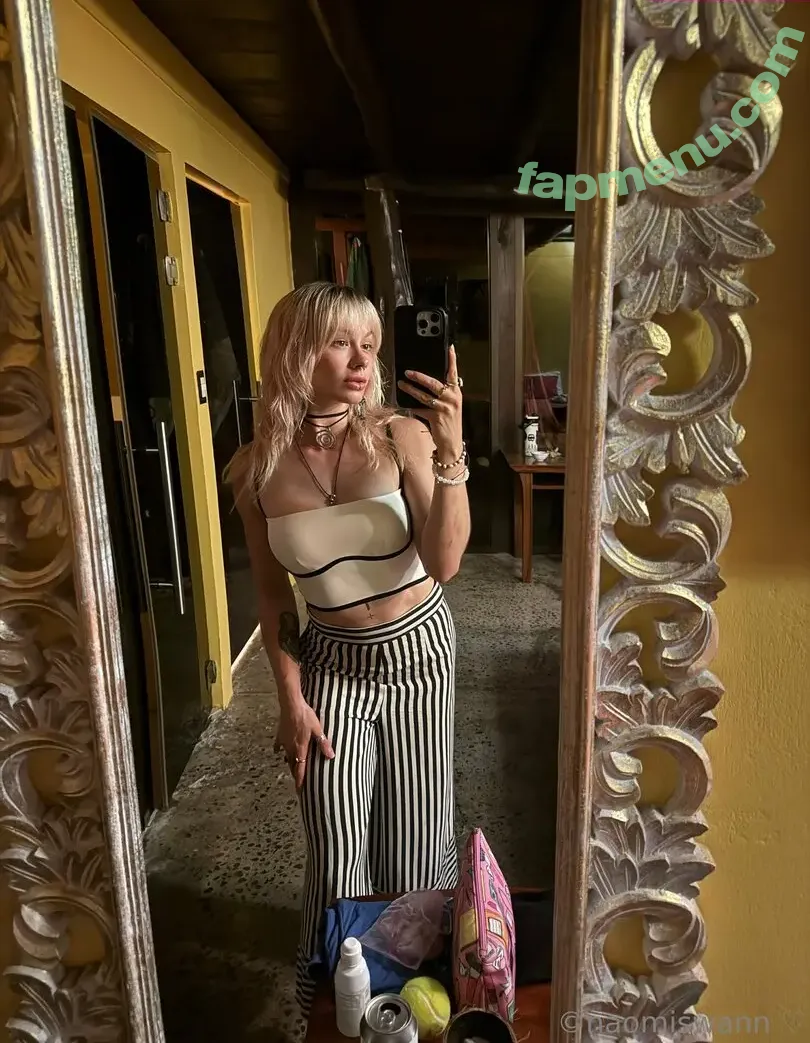 naomiswann nude photo #0095 (naomiswannofficial)