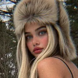 naomithankyou / Naomi Aiello nude photo #0031