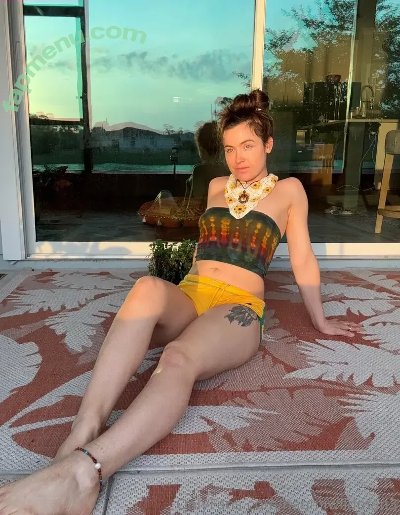naomiwildman3 nude photo #0008 (naomiwildman94)
