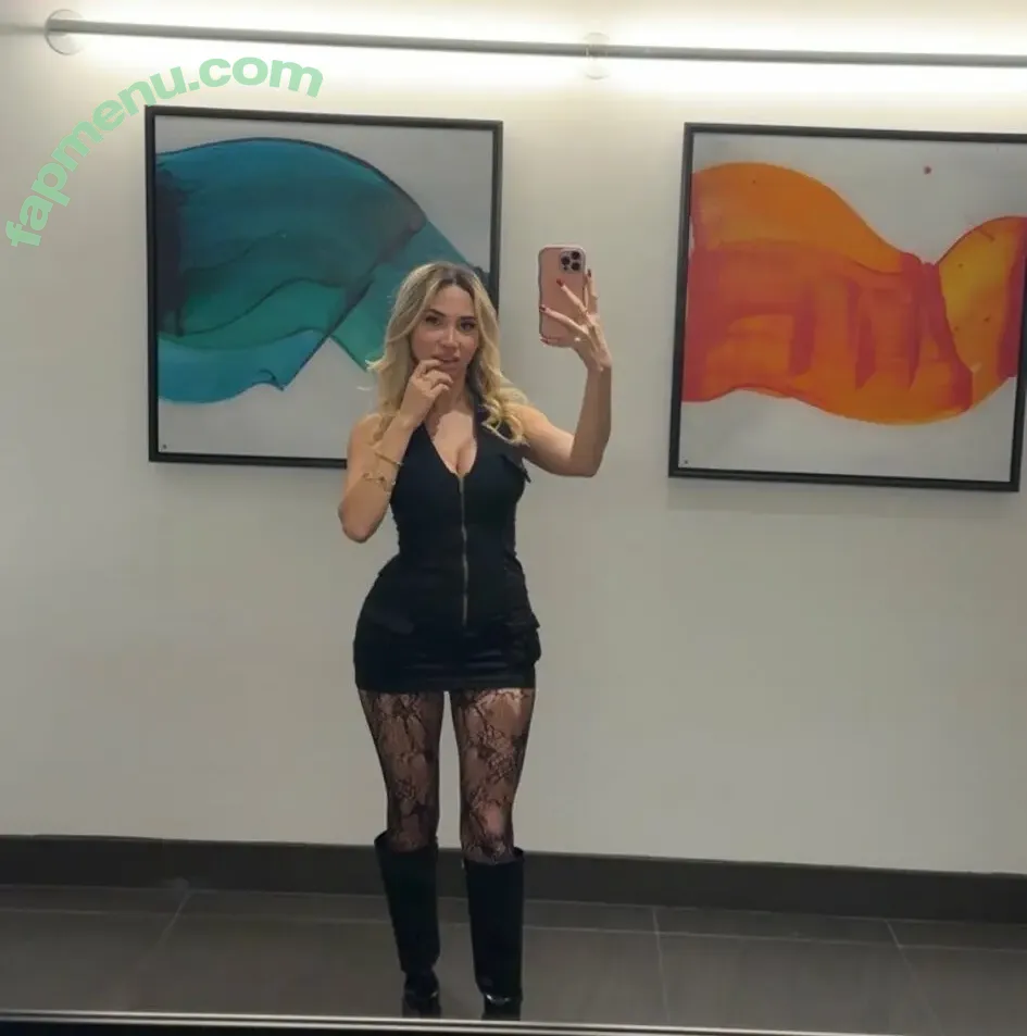 narminswrld nude photo #0017 (missnarmin / stonecoldnarmin)