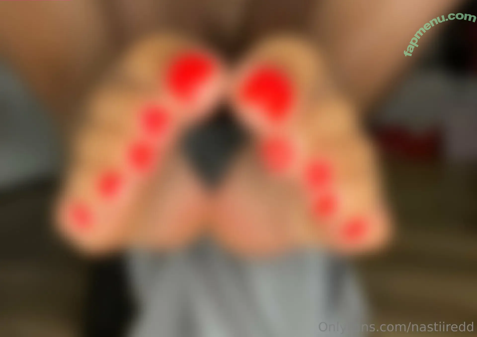 nastiiredd nude photo #0002 (nastiiredd)