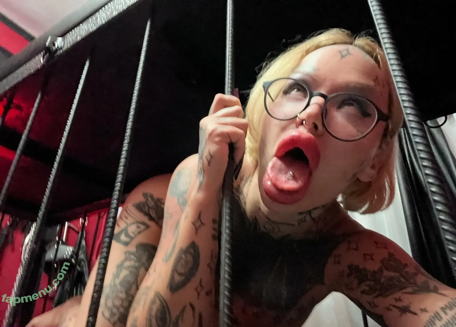 Nasty_bimbo nude photo #0119 (nasty_nasty_bimbo)