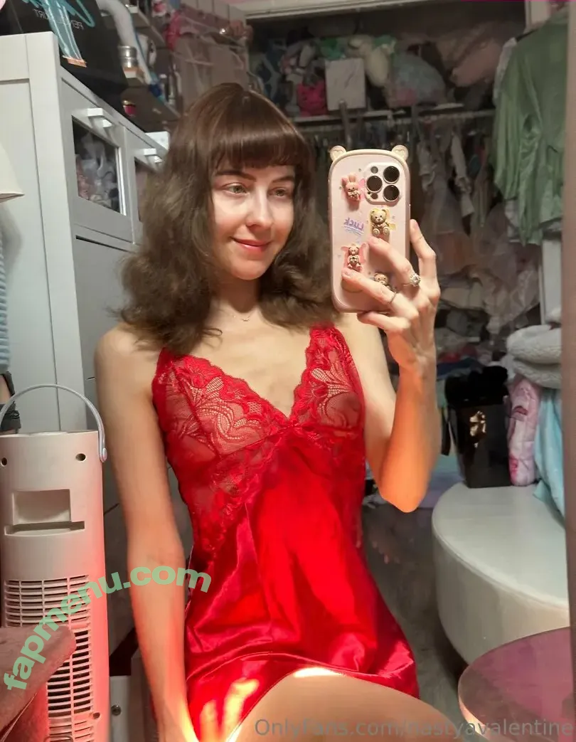 Nastyavalentine nude photo #0407 (TeslaPrincess69 / Valentinenastya)