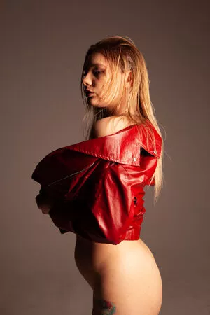 Natali Tihomirova / N__Tihomirova / TihomirovaNatali / natalia__tihomirovafanpage99 / tihomirovanatalia nude photo #1130