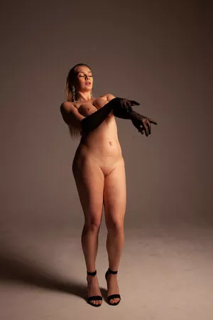 Natali Tihomirova / N__Tihomirova / TihomirovaNatali / natalia__tihomirovafanpage99 / tihomirovanatalia nude photo #1386