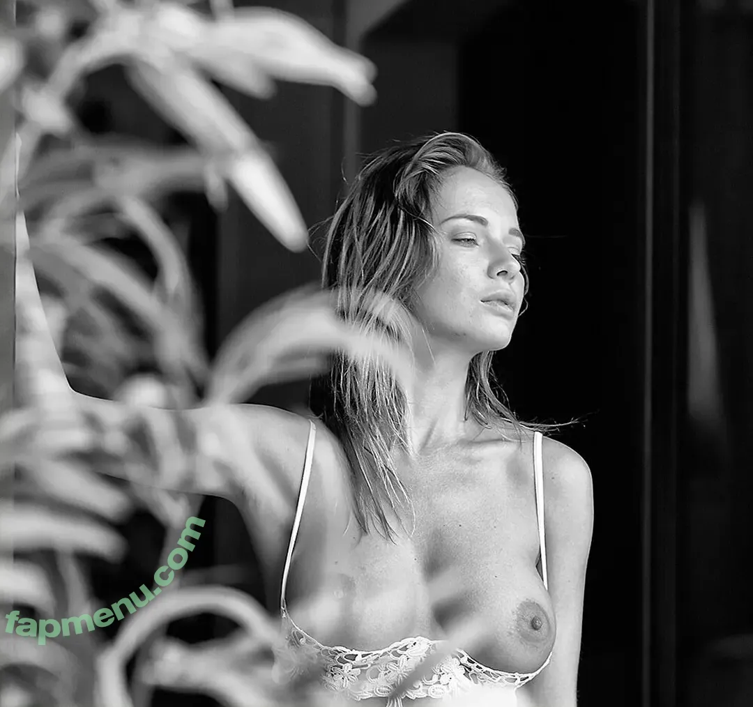 Natalia Andreeva nude photo #3027 (Danica / Delilah G / Natalya Nemchinova / modelandreeva / modelandreevaa)