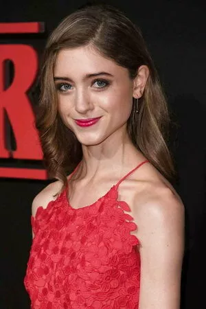 Natalia Dyer / nattyiceofficial nude photo #0120