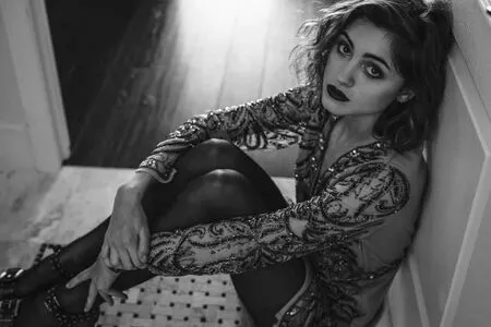 Natalia Dyer / nattyiceofficial nude photo #0121